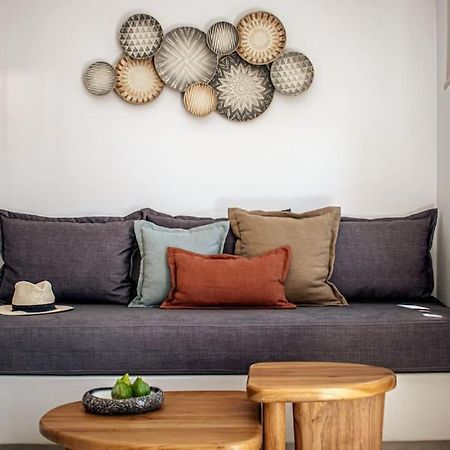 Aurora Apartment Pera Gyalos Bagian luar foto