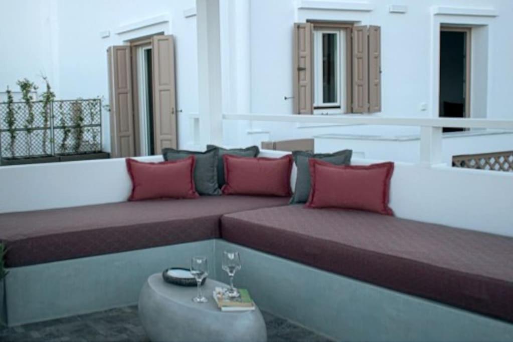 Aurora Apartment Pera Gyalos Bagian luar foto