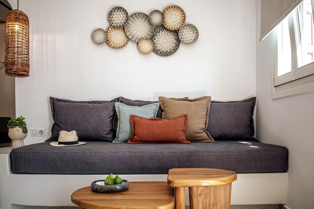 Aurora Apartment Pera Gyalos Bagian luar foto